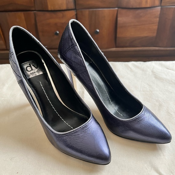 Dolce Vita pumps in pewter. - Picture 5 of 6
